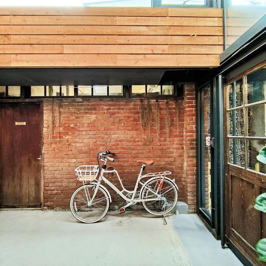 Jerry'S Mazehut Hostel Tainan Luaran gambar