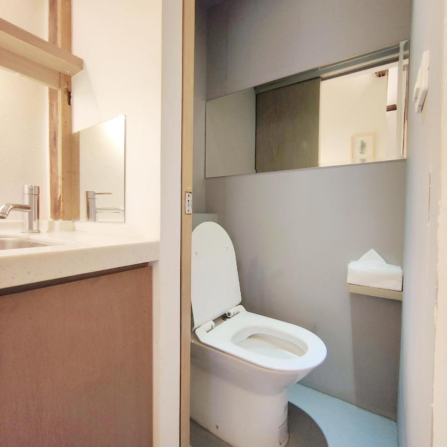 Jerry'S Mazehut Hostel Tainan Luaran gambar