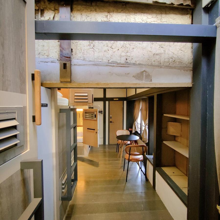 Jerry'S Mazehut Hostel Tainan Luaran gambar